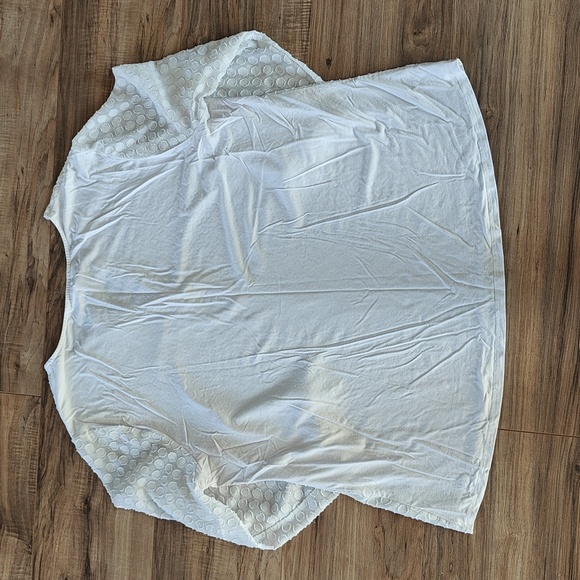 🎉Host Pick🎉 EUC Petite Polka Dot Blouse - Picture 6 of 8